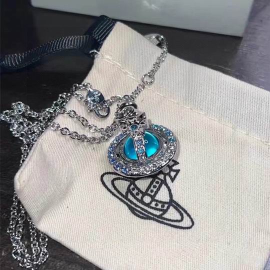 Vivienne Westwood necklace 11lyh54